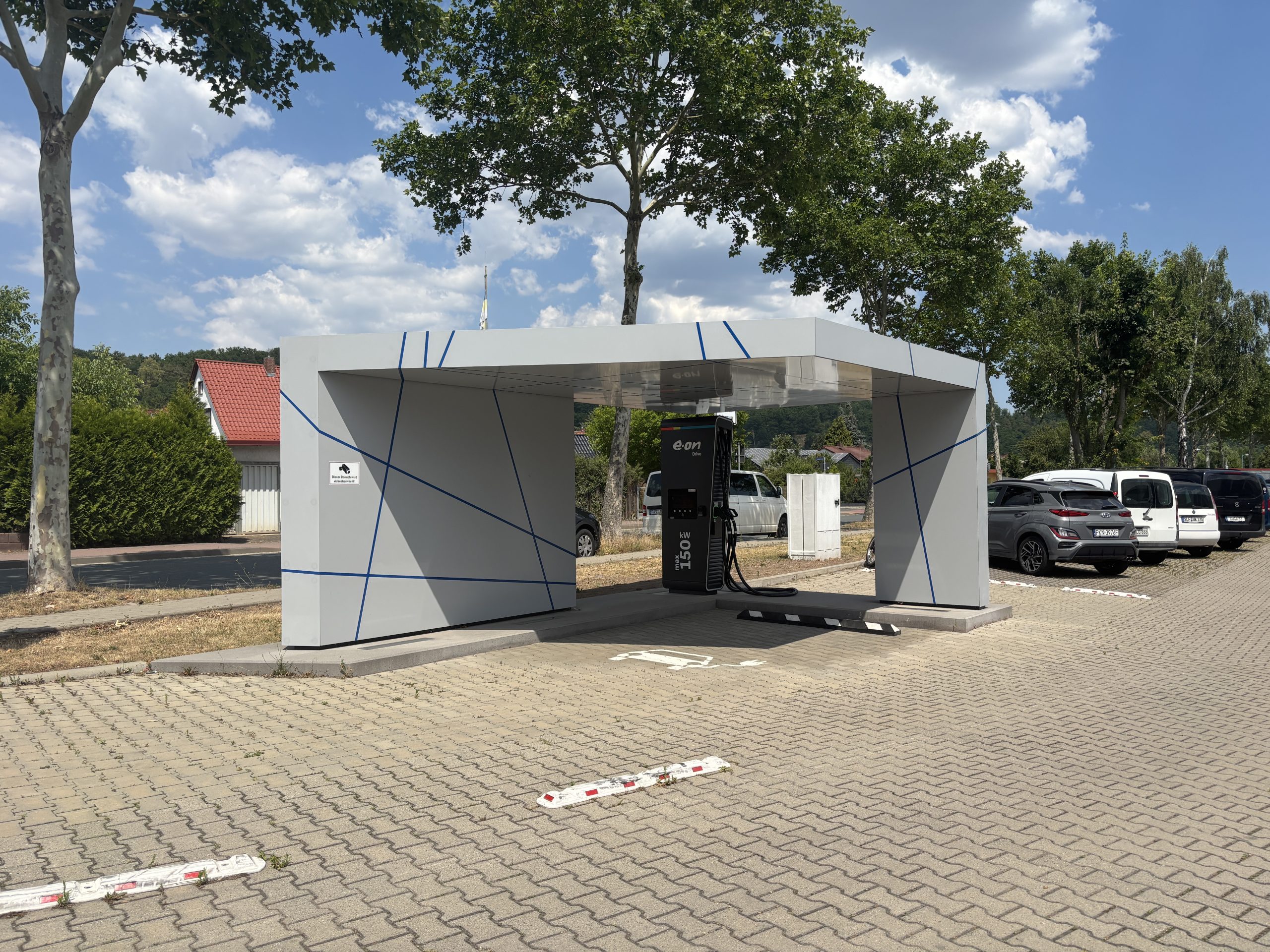 Überdachte E-Ladestation am RSB in Rudolstadt